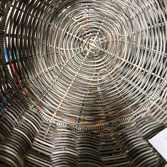 Strong vintage basket with handles - Picture 10 of 16